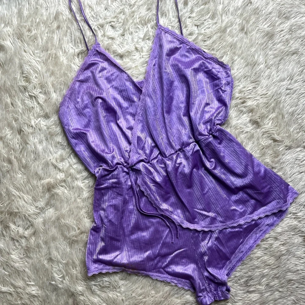Bodysuit - Picture 1 of 2